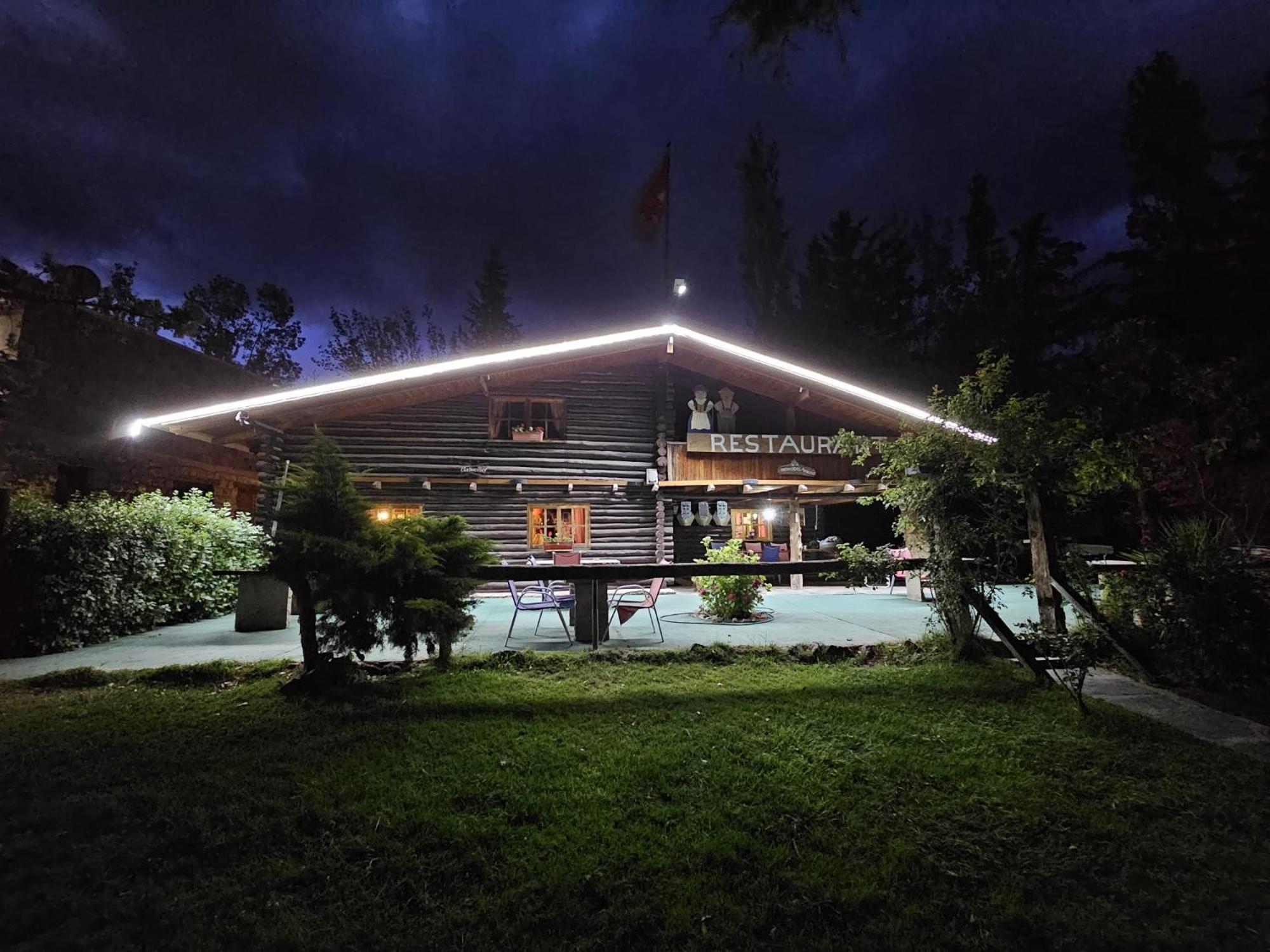 Cabanas Swissminiatur Cacheuta Εξωτερικό φωτογραφία