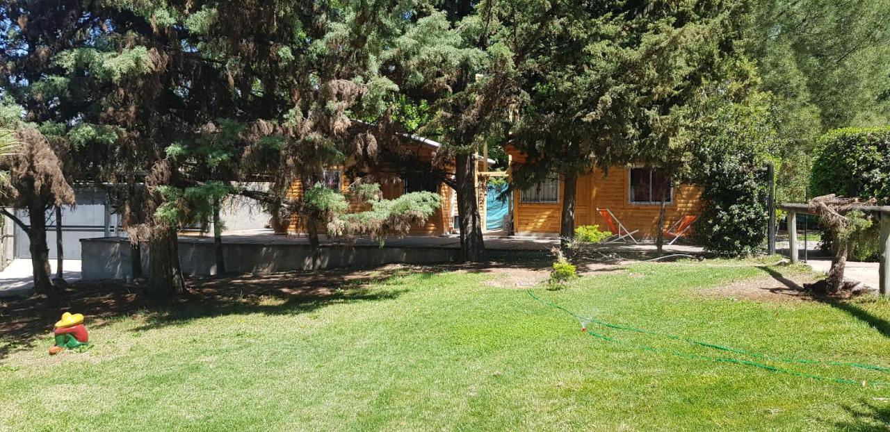 Cabanas Swissminiatur Cacheuta Εξωτερικό φωτογραφία